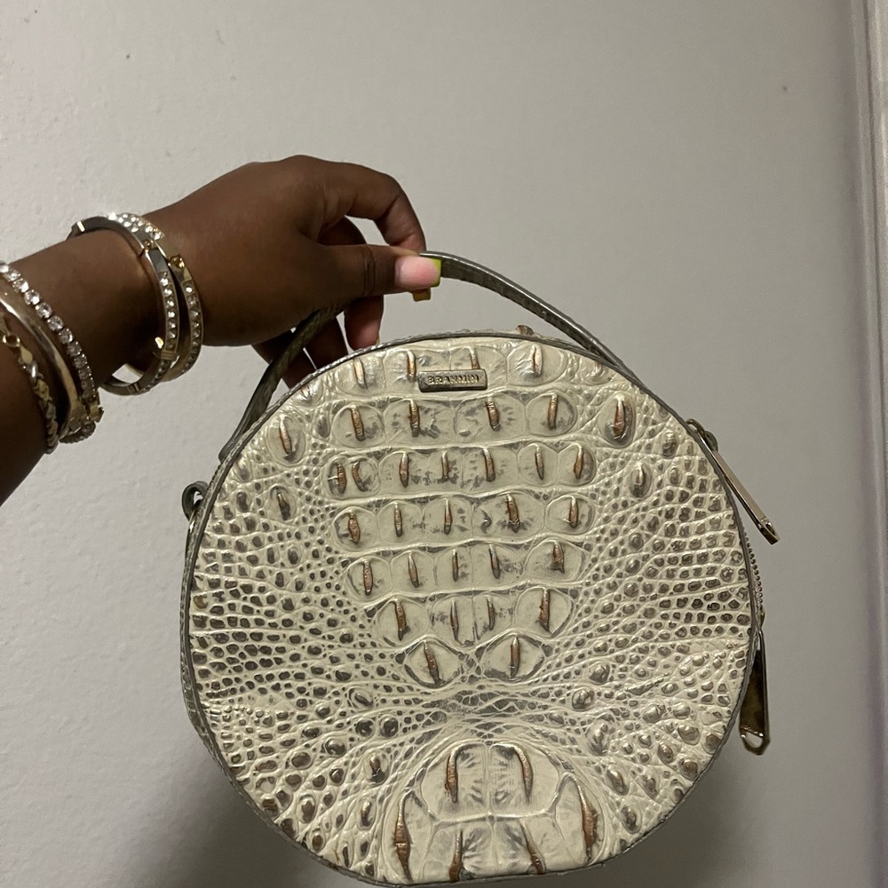 Elegant Cream Crocodile-Embossed Round Bag